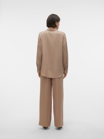 Chemisier 'TIRA' VERO MODA en beige