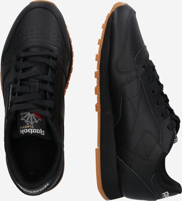 Baskets basses Reebok en noir