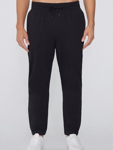 Tezenis Tapered Pants in Black: front