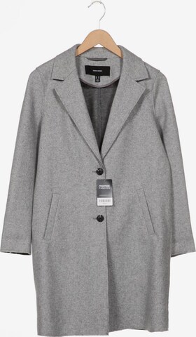 VERO MODA Jacket & Coat in XS in Grey: front