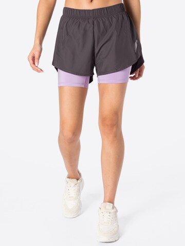 Regular Pantalon de sport ONLY PLAY en gris : devant