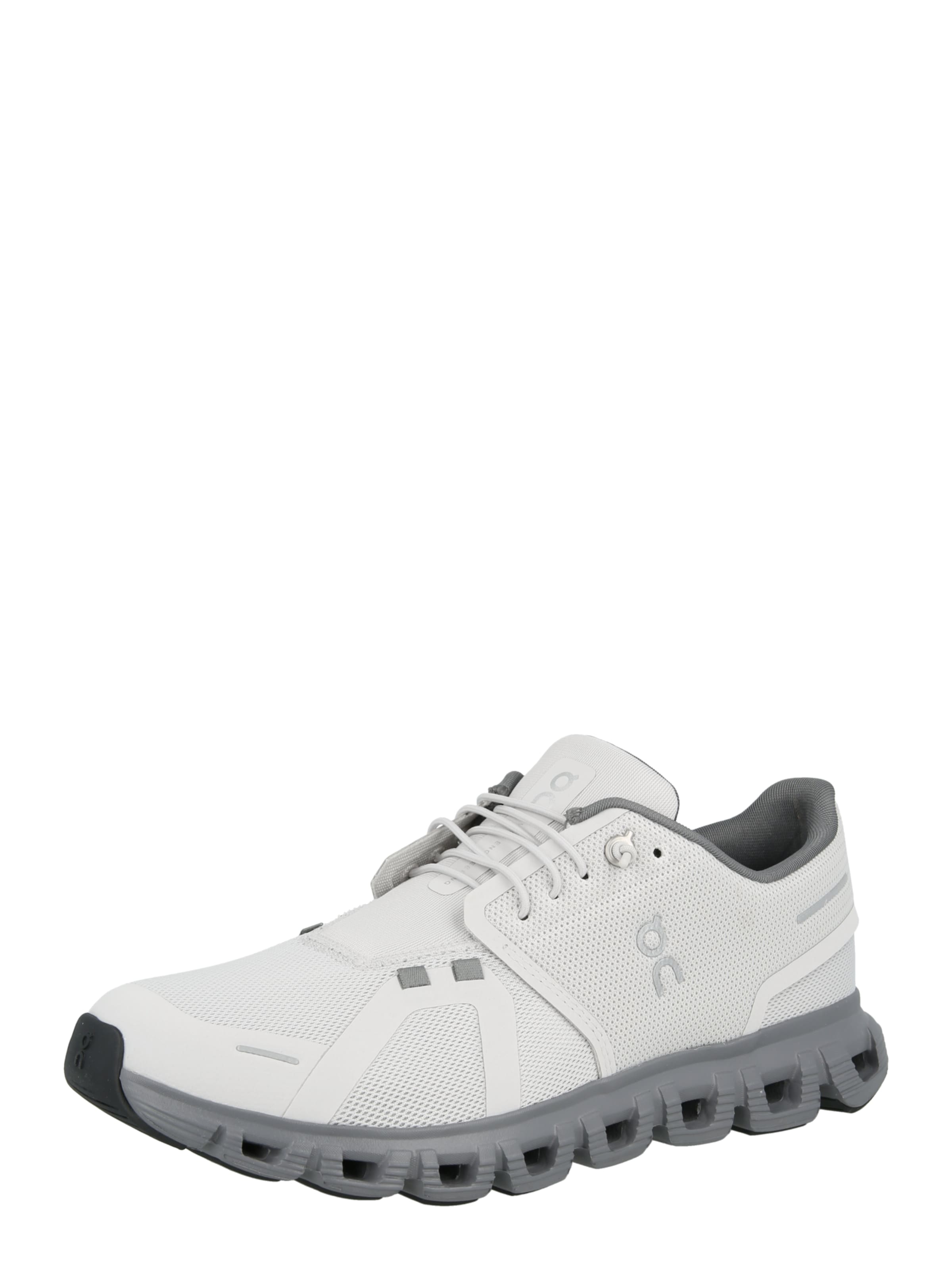 On Sneaker 'Cloud6' in Grau: Vorderseite