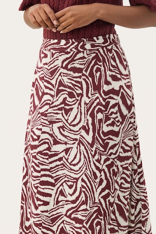 Part Two Rok 'Bisera' in Rood
