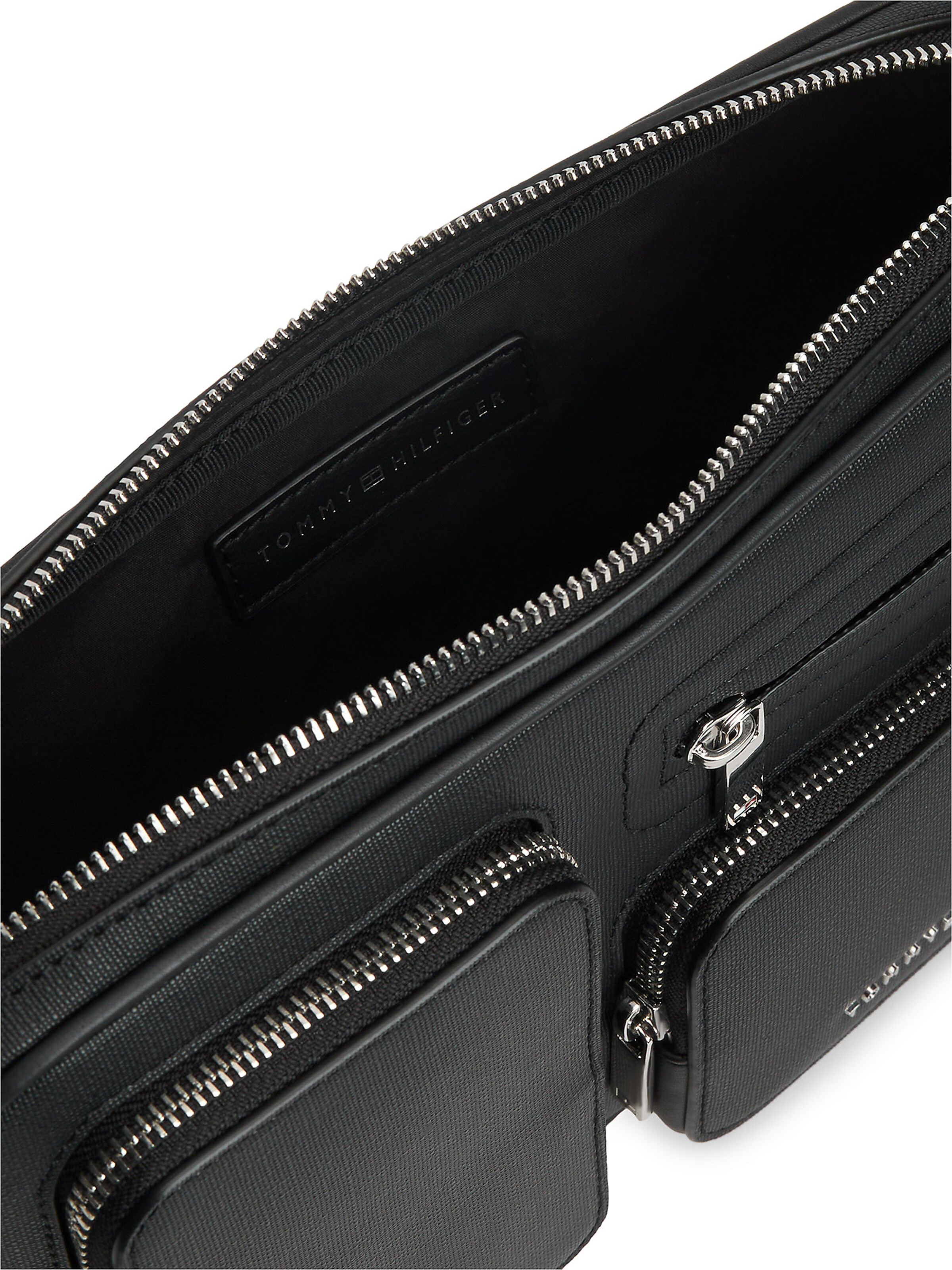 TOMMY HILFIGER Crossbody Bag in Black