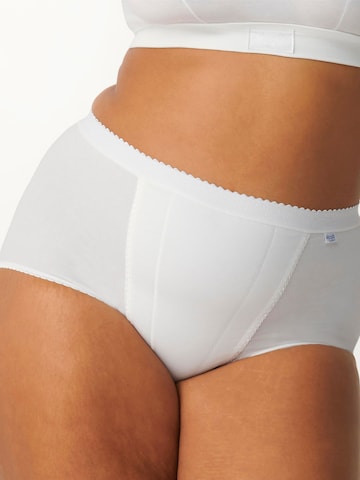 SLOGGI Panty ' Control ' in White