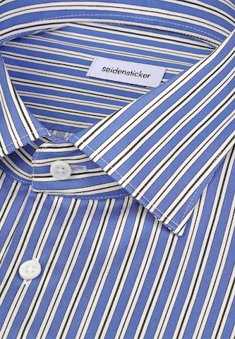 Coupe regular Chemise business 'Schwarze Rose' SEIDENSTICKER en bleu