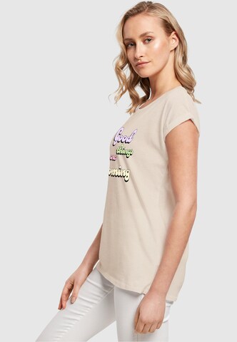 Merchcode T-Shirt 'Good Things' in Beige