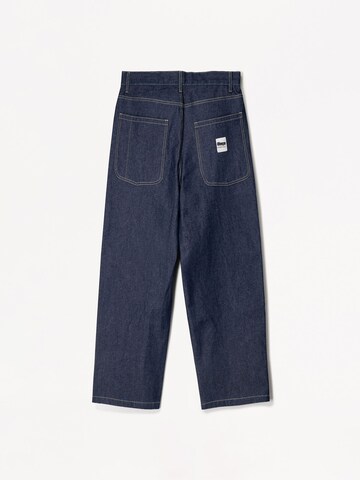 Bershka Loosefit Jeans i blå