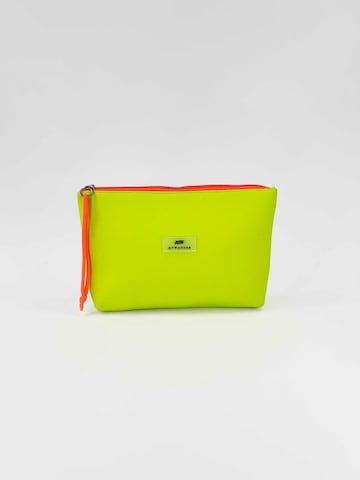 Mywander Clutch 'Neoprene' in Yellow: front