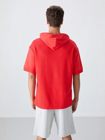 Tommy Life - Camisa em vermelho