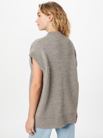 DRYKORN Pullover 'Tilani' in Grau