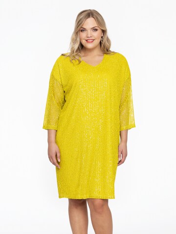 Yoek Dress in Yellow: front