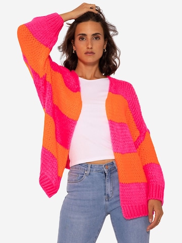 SASSYCLASSY Oversized Cardigan in Pink: front