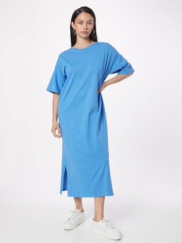 Robe 'Edna' Kaffe en bleu : devant