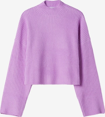 Bershka Sweater in Purple: front