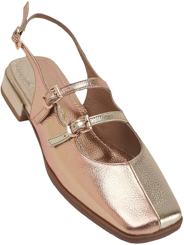 Limoya - Sandalias 'Winny' en oro: frente