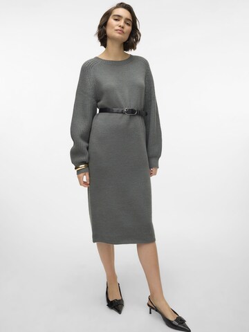 VERO MODA Gebreide jurk 'ENYA' in Grijs