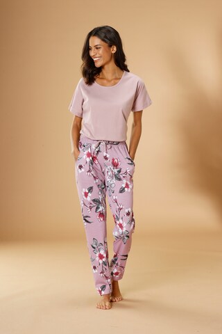 VIVANCE Pyjama in Pink: Vorderseite