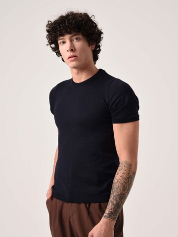 Antioch Shirt in Blue