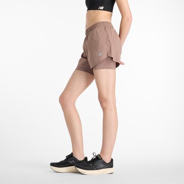 new balance Szabványos Sportnadrágok 'Essentials' - barna