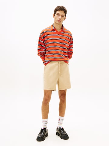 Tommy Jeans Regular Shorts in Beige