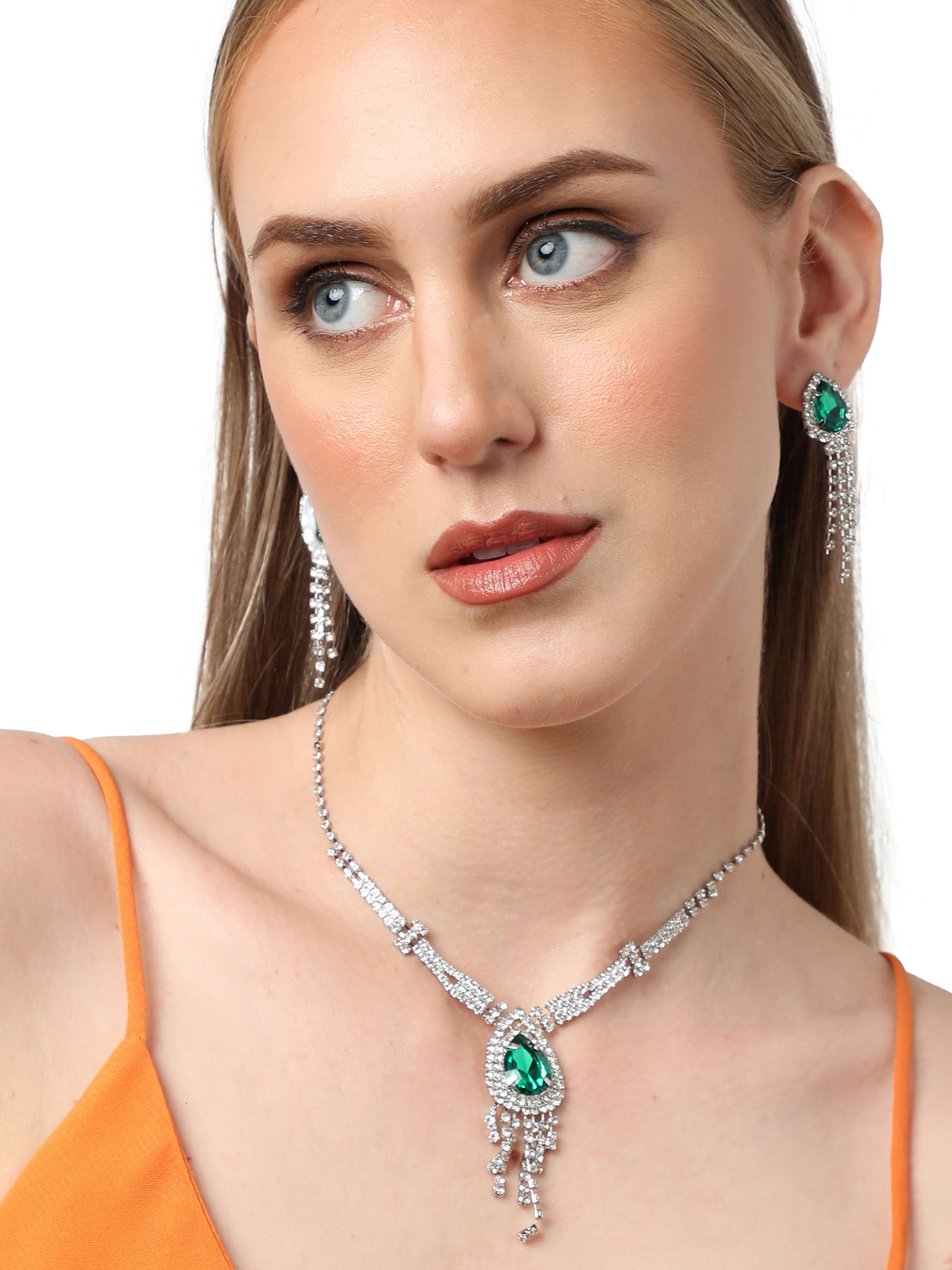 SOHI Σετ κοσμημάτων 'Noori' σε πράσινο: μπροστά