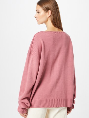 Pull-over In The Style en rose