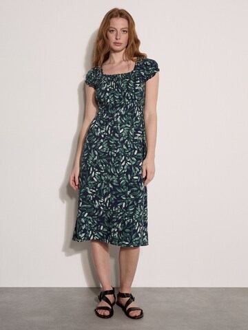 Apricot Kleid in Blau: Vorderseite