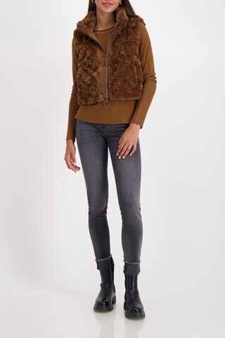 monari Weste in Braun
