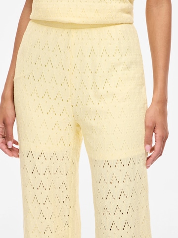 Wide leg Pantaloni 'VIAMalina' di VILA in giallo