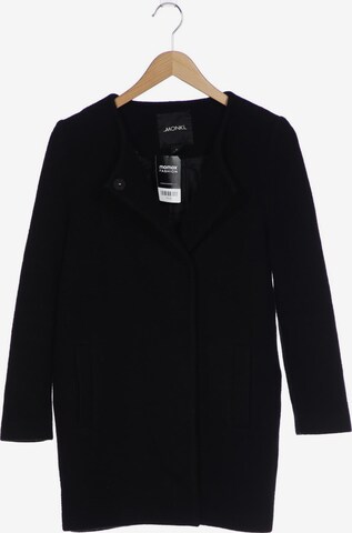 Monki Jacket & Coat in XS in Black: front