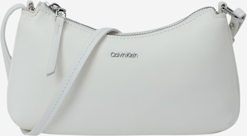 Calvin Klein - Mala de ombro 'Emma' em branco: frente