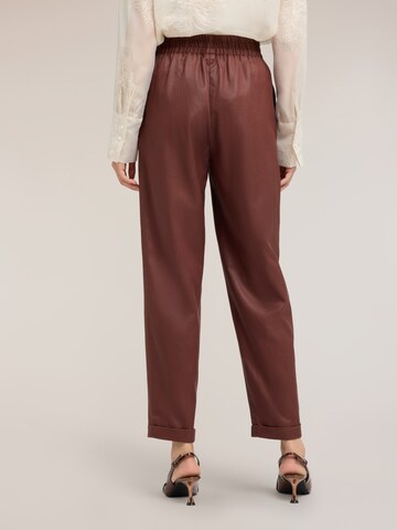 Regular Pantalon MOTIVI en marron
