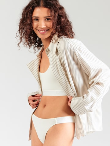 GUESS Thong 'Marika' in White