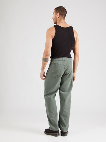 regular Pantaloni di TOPMAN in verde