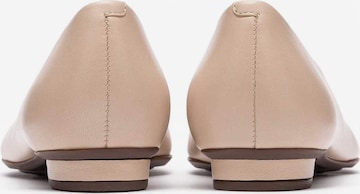 Kazar Ballerina in Beige