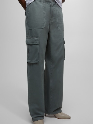 Regular Pantalon cargo Pull&Bear en vert