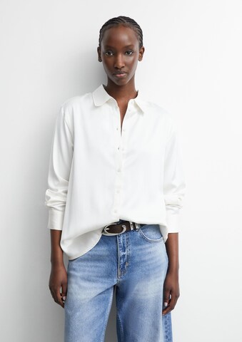 COMMA Blouse in White: front
