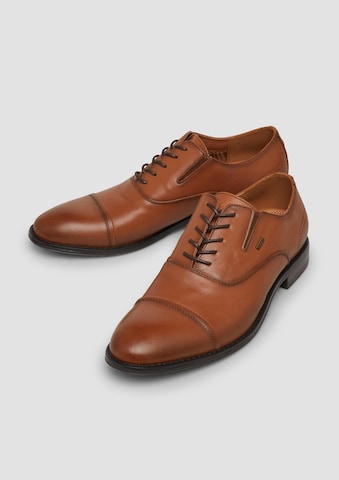 Chaussure à lacets s.Oliver en marron