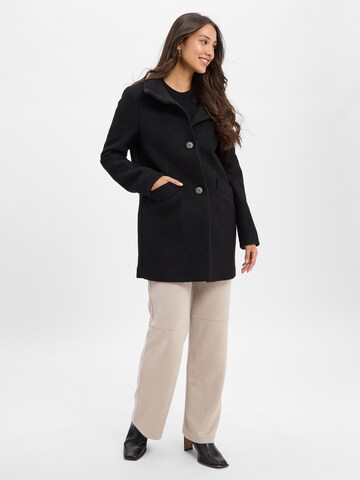 Fuchs Schmitt Between-Season Jacket in Black