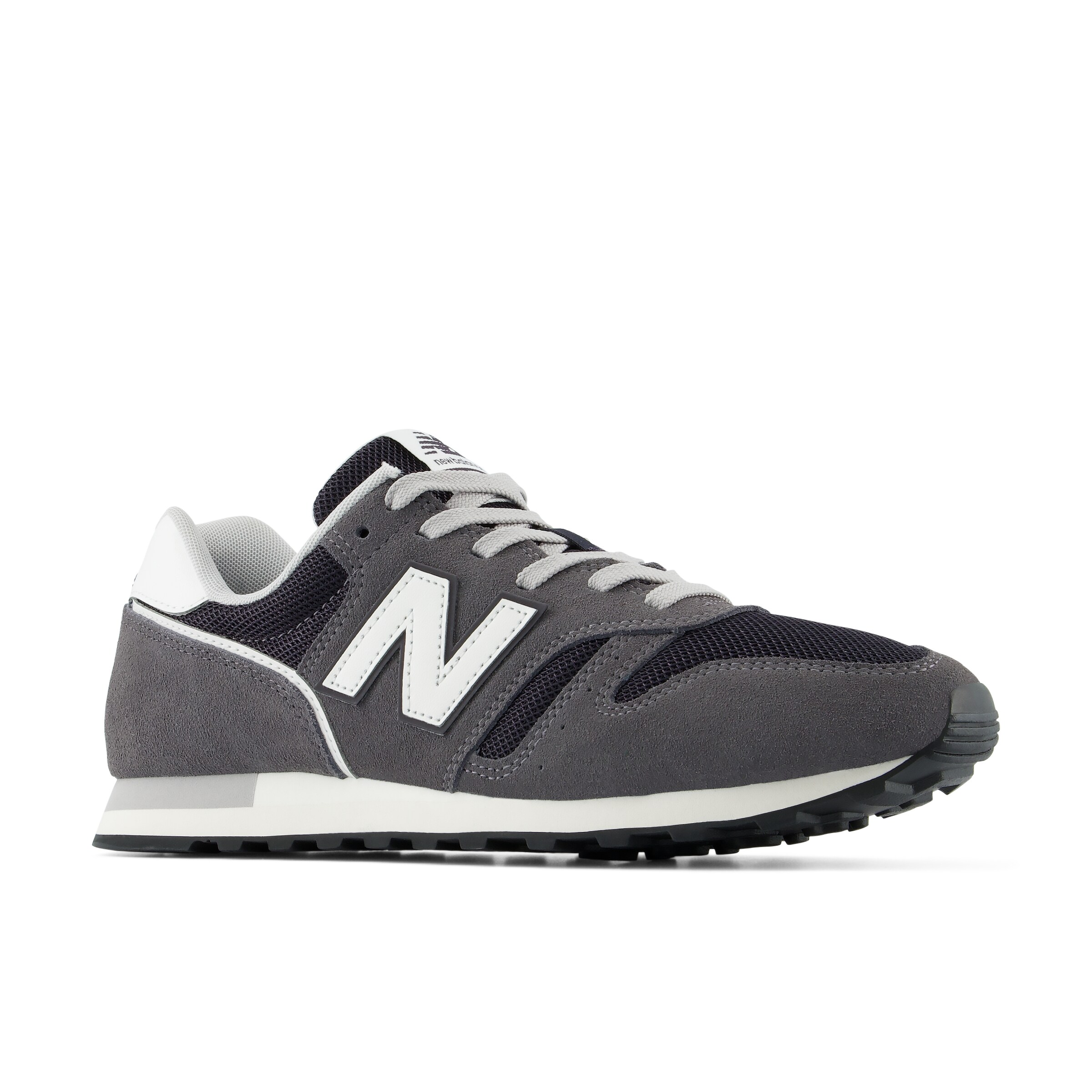 new balance Sneakers in Grey