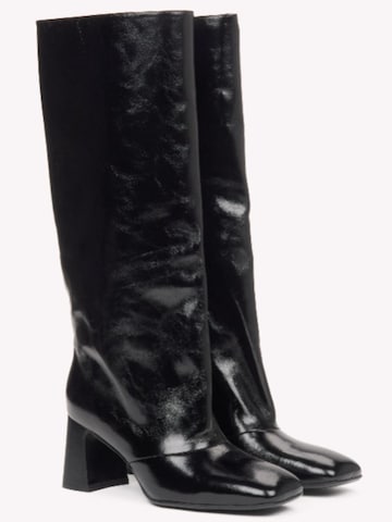 Estro Boots '518-1' in Black