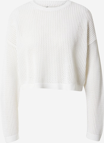 HOLLISTER Sweater in White: front