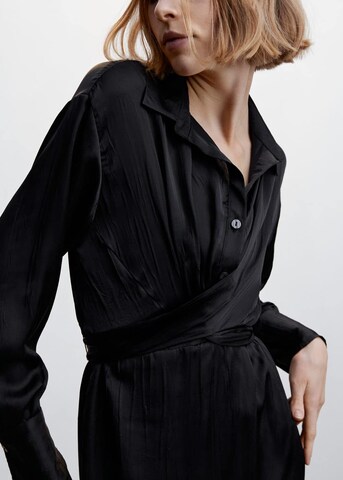 MANGO Sukienka koszulowa 'Oso' w kolorze czarny