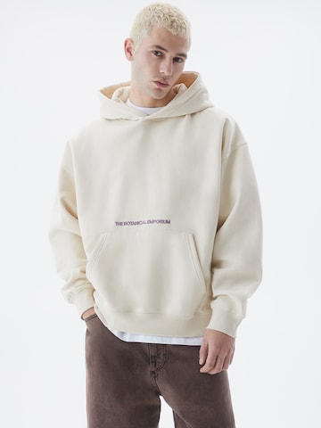 Pull&Bear Sweatshirt in Beige: front