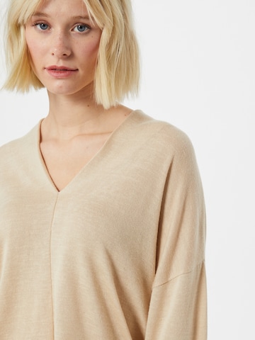 T-shirt 'Cara' ABOUT YOU en beige