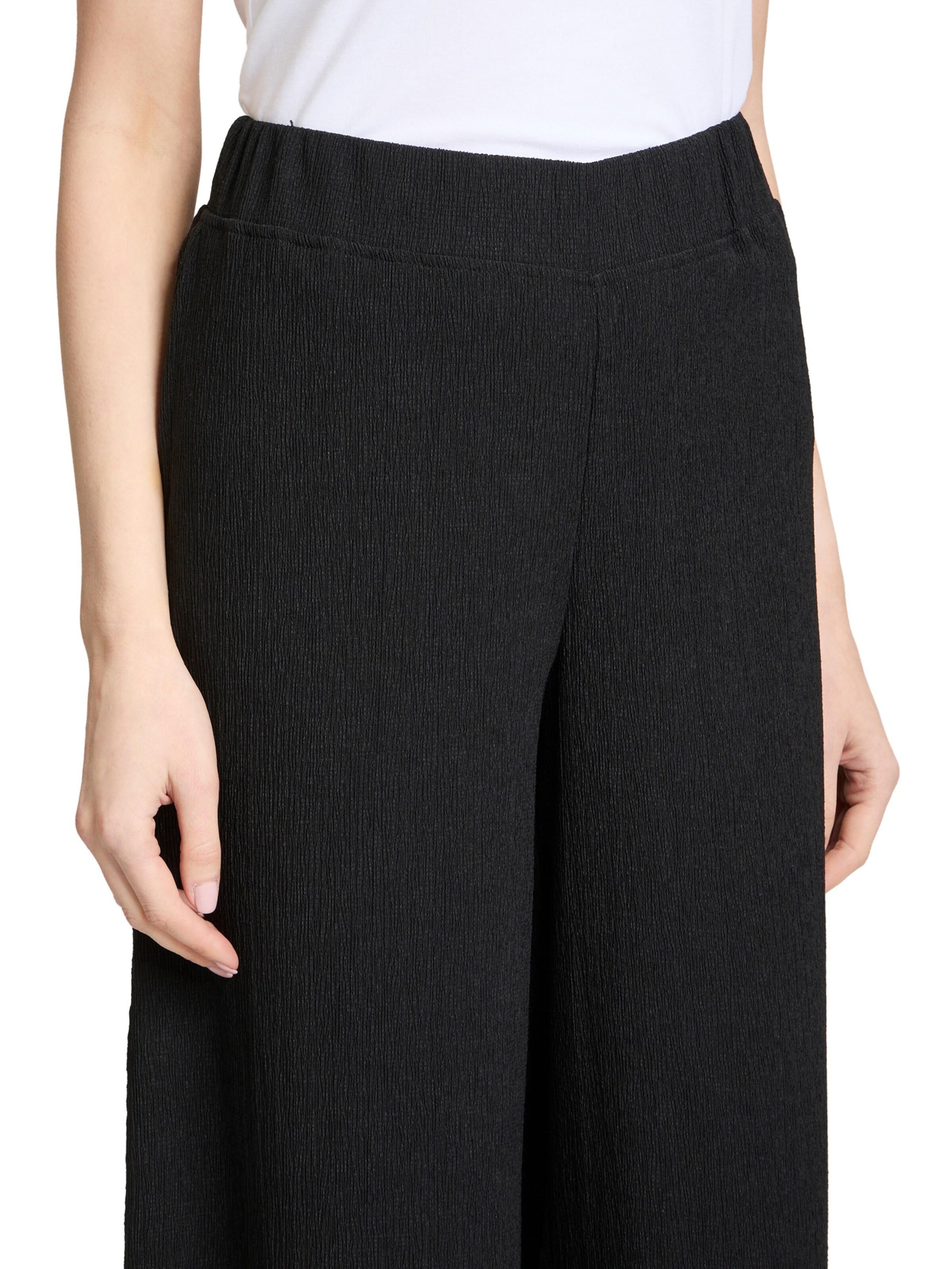 Regular Pantalon Betty Barclay en noir