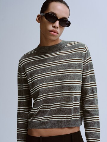 MANGO Sveter 'PEQUE' - Sivá: predná strana