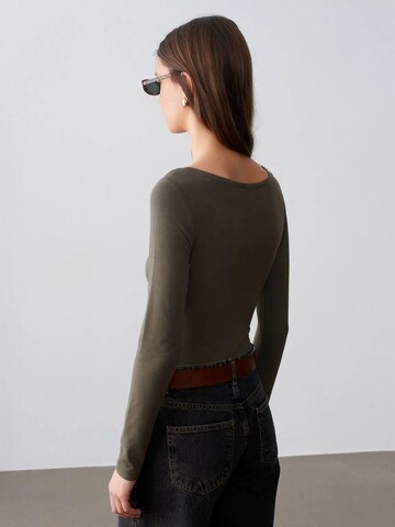 Body a camicia di Dilvin in verde