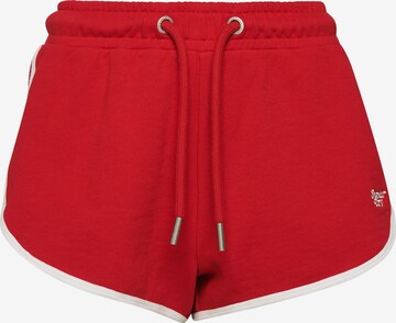 Superdry Regular Pants in Red: front